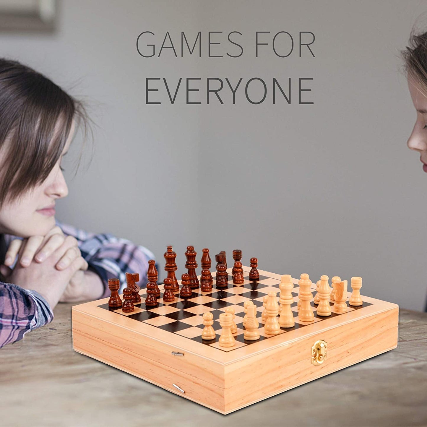 4-in-1 Wooden Board Game Set – Chess, Checkers, Tic Tac Toe & Fast Sling Puck