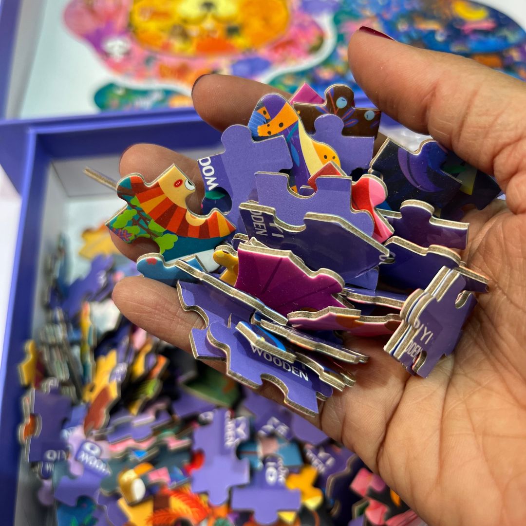 Lion Shaped Jigsaw Puzzle - 483 Pieces