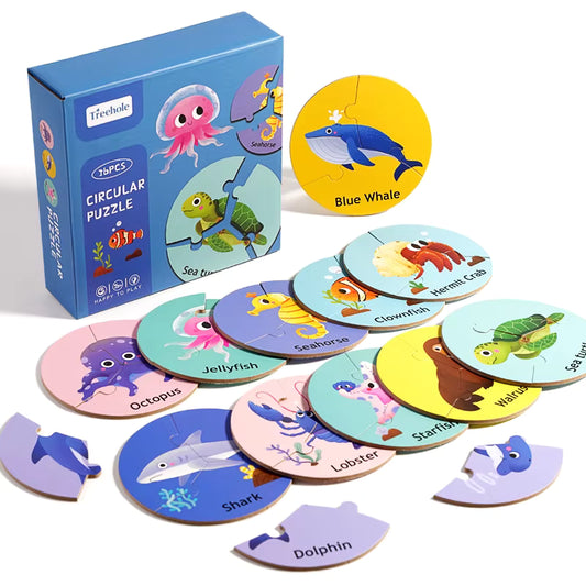 Children's circular puzzle with animal illustrations and a blue box packaging on a white background